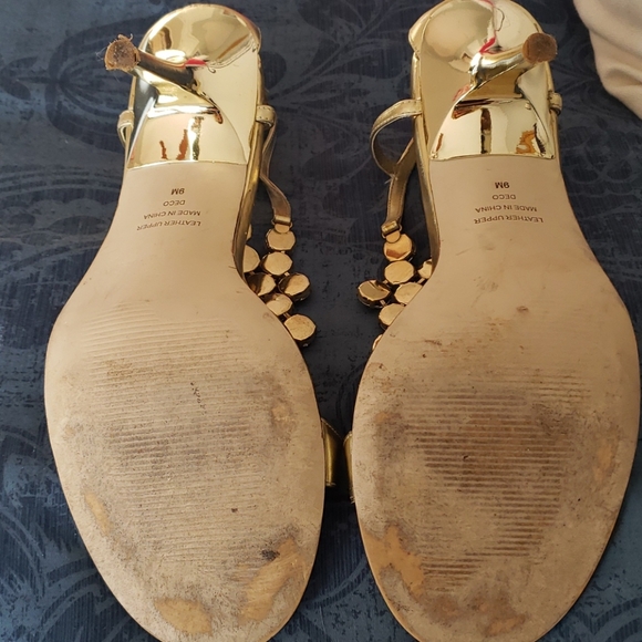 Gold and rhinestone evening shoes - Picture 6 of 6